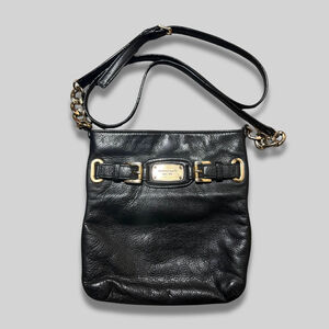 Michael Kors Hamilton Messenger Bag Crossbody Pebbled Leather Gold Accent Black